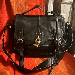 Vintage black leather Chloe Messenger bag